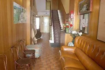 Hotel Modern Châtel-Guyon